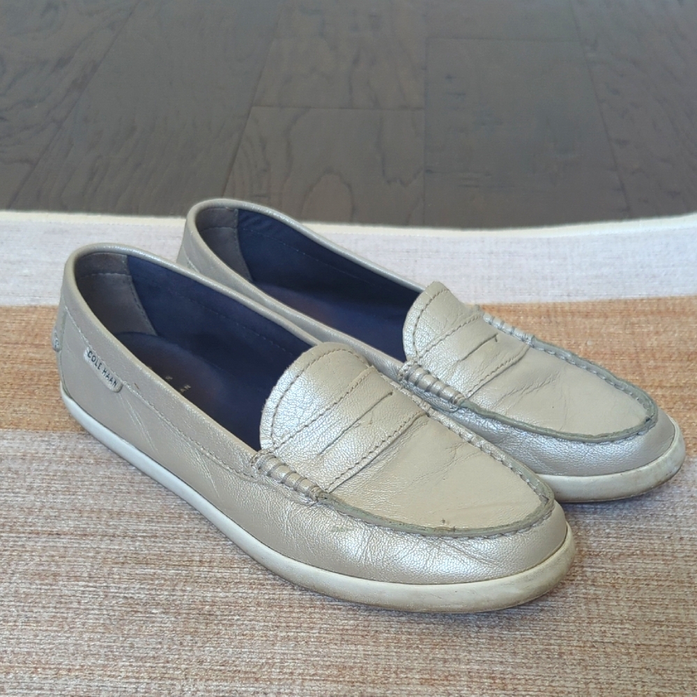 COLE HAAN - Nantucket Leather Penny Woman Loafer